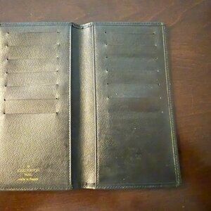 Louis Vuitton Wallet Black